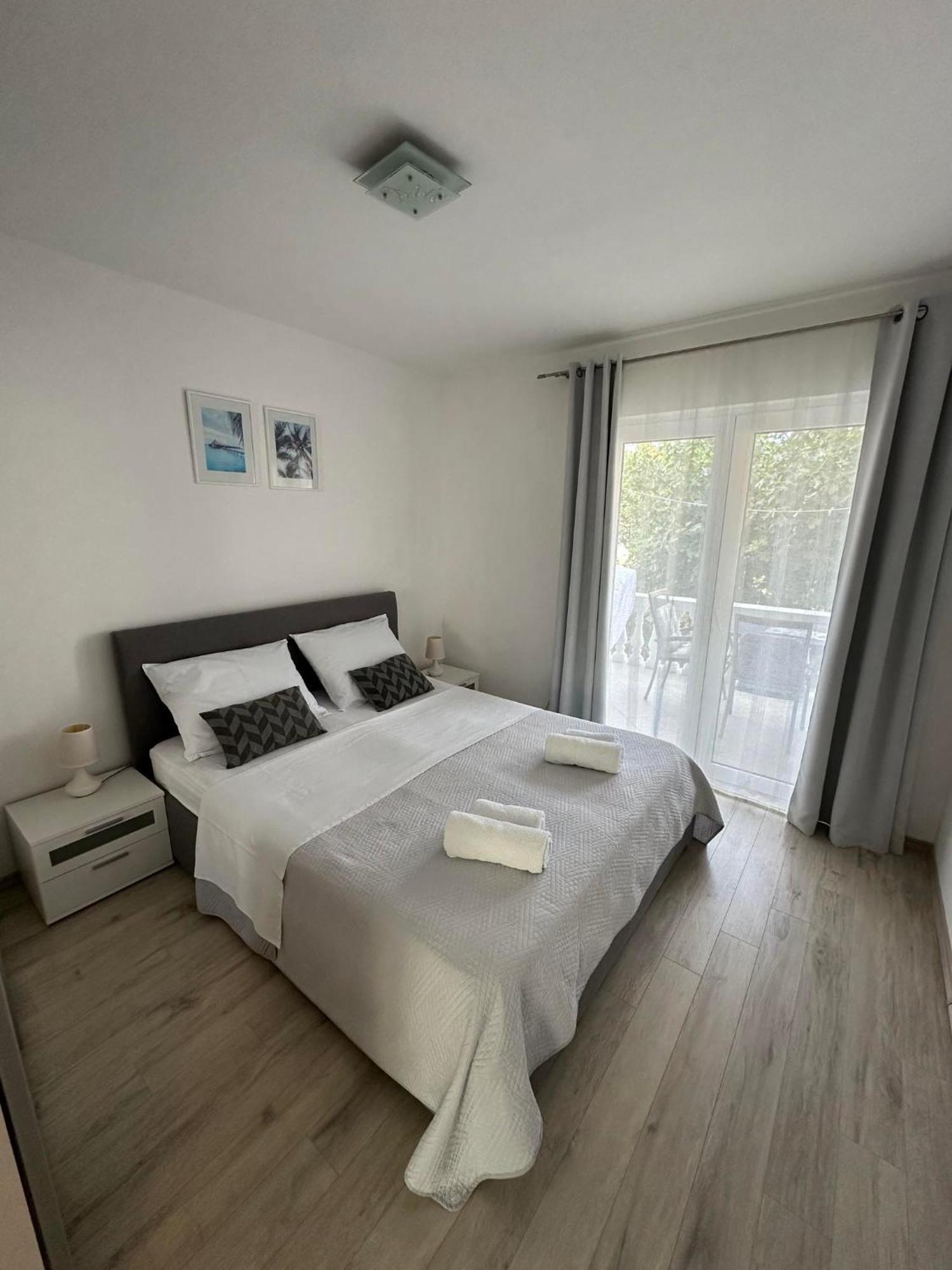 Apartmani Ljubica, Murter Esterno foto