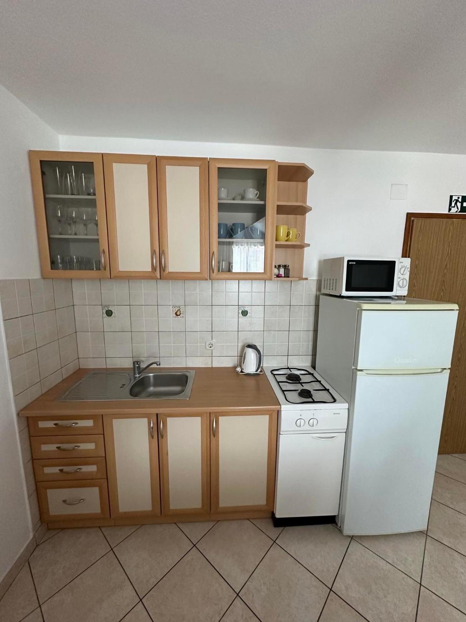 Apartmani Ljubica, Murter Esterno foto