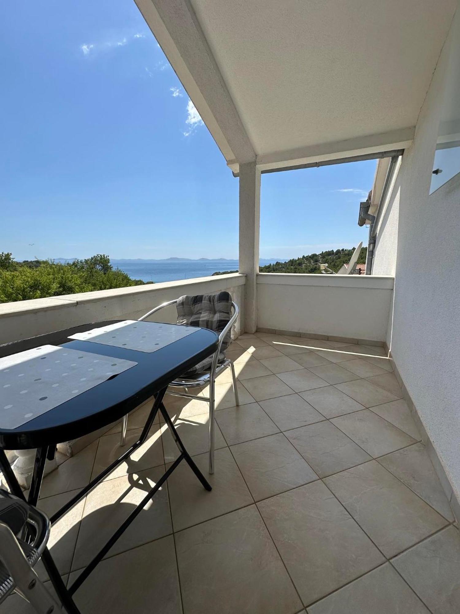 Apartmani Ljubica, Murter Esterno foto